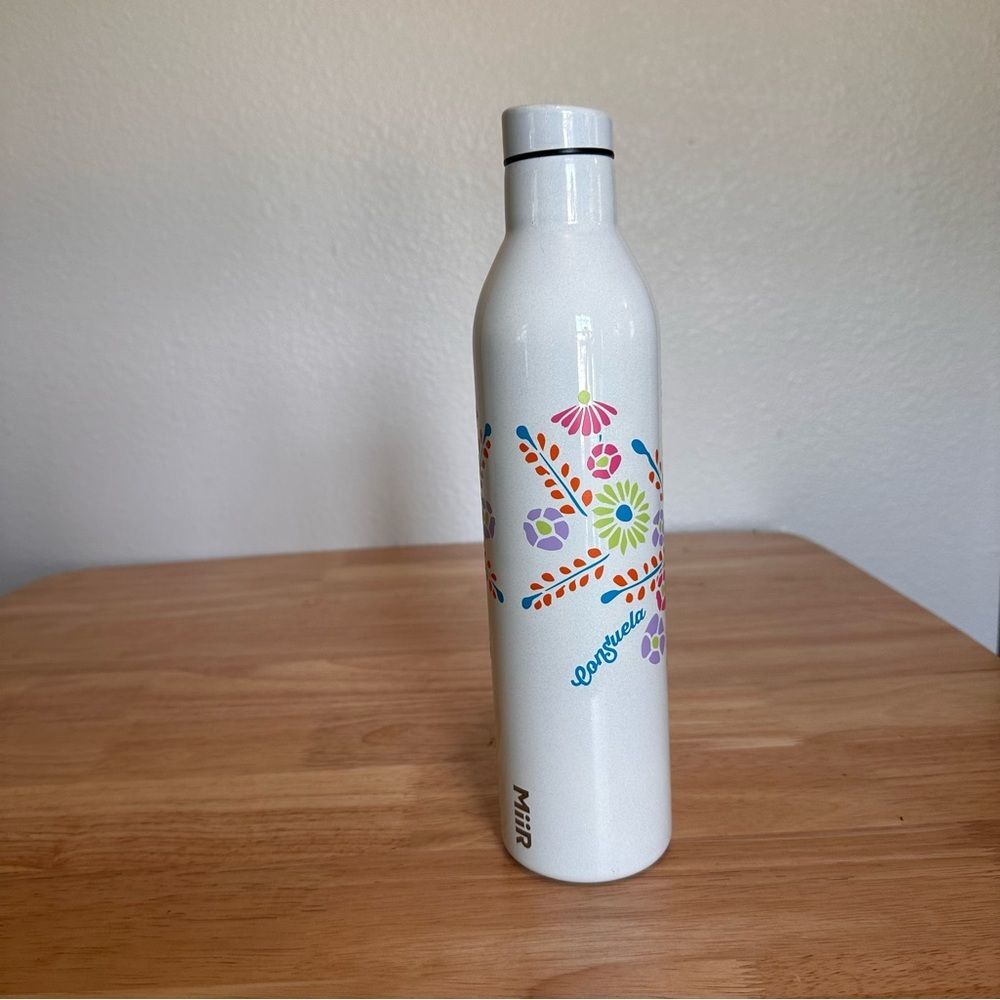 Consuela 750ml Water Bottle Floral